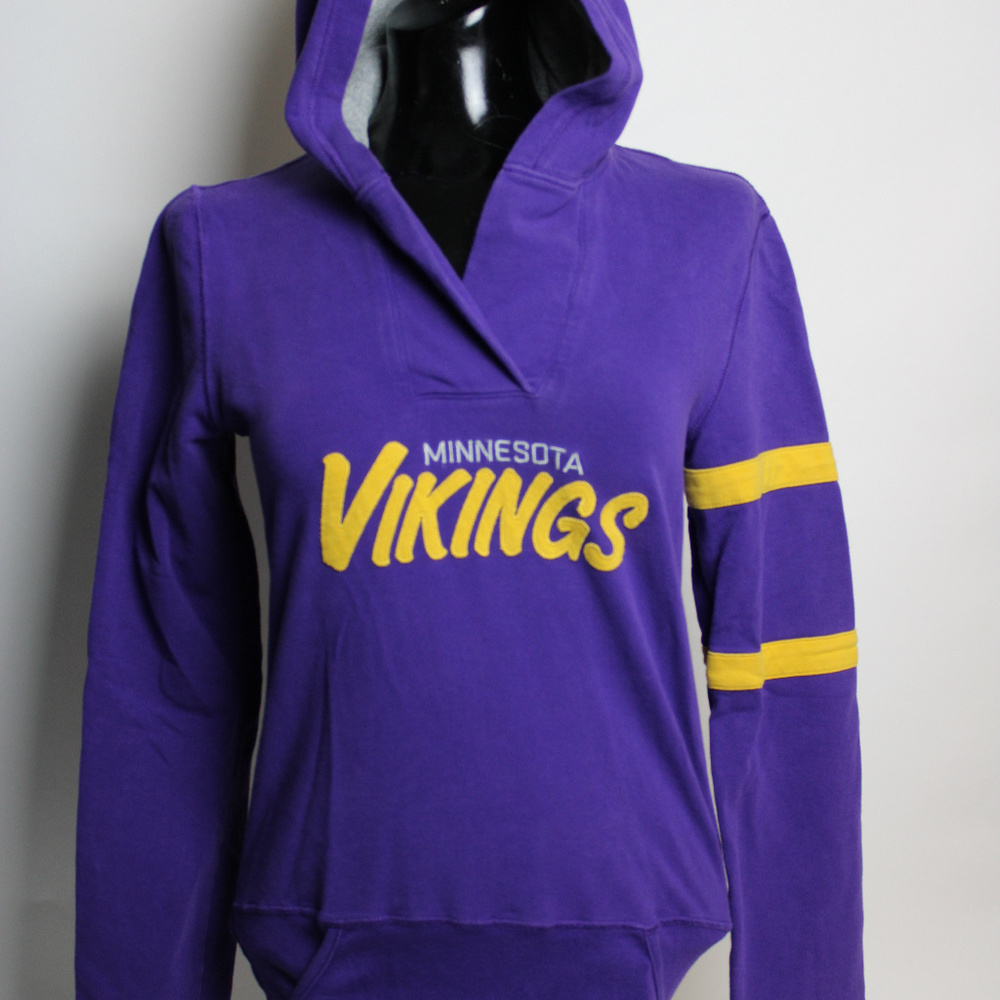 Nike Medium Long Sleeve Vikings Pullover